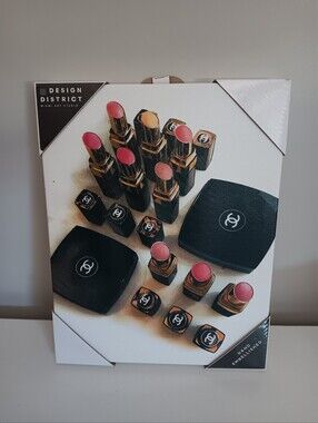 Design District Miami Art Studio Canvas Glam Makeup Wall Art